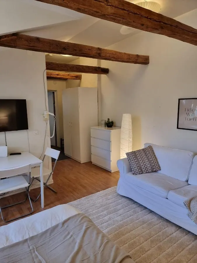 Inviting Apartment In Estocolmo 0*,  Suécia